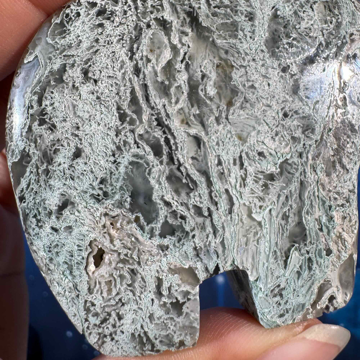 Moss Agate Bear – 0.128 kg