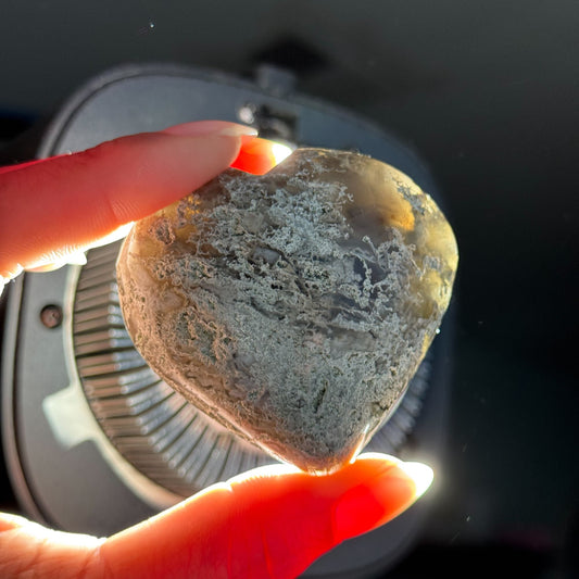 Moss Agate Heart – 0.096 kg