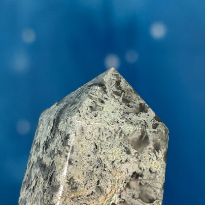 Moss Agate Obelisk – 0.159 kg