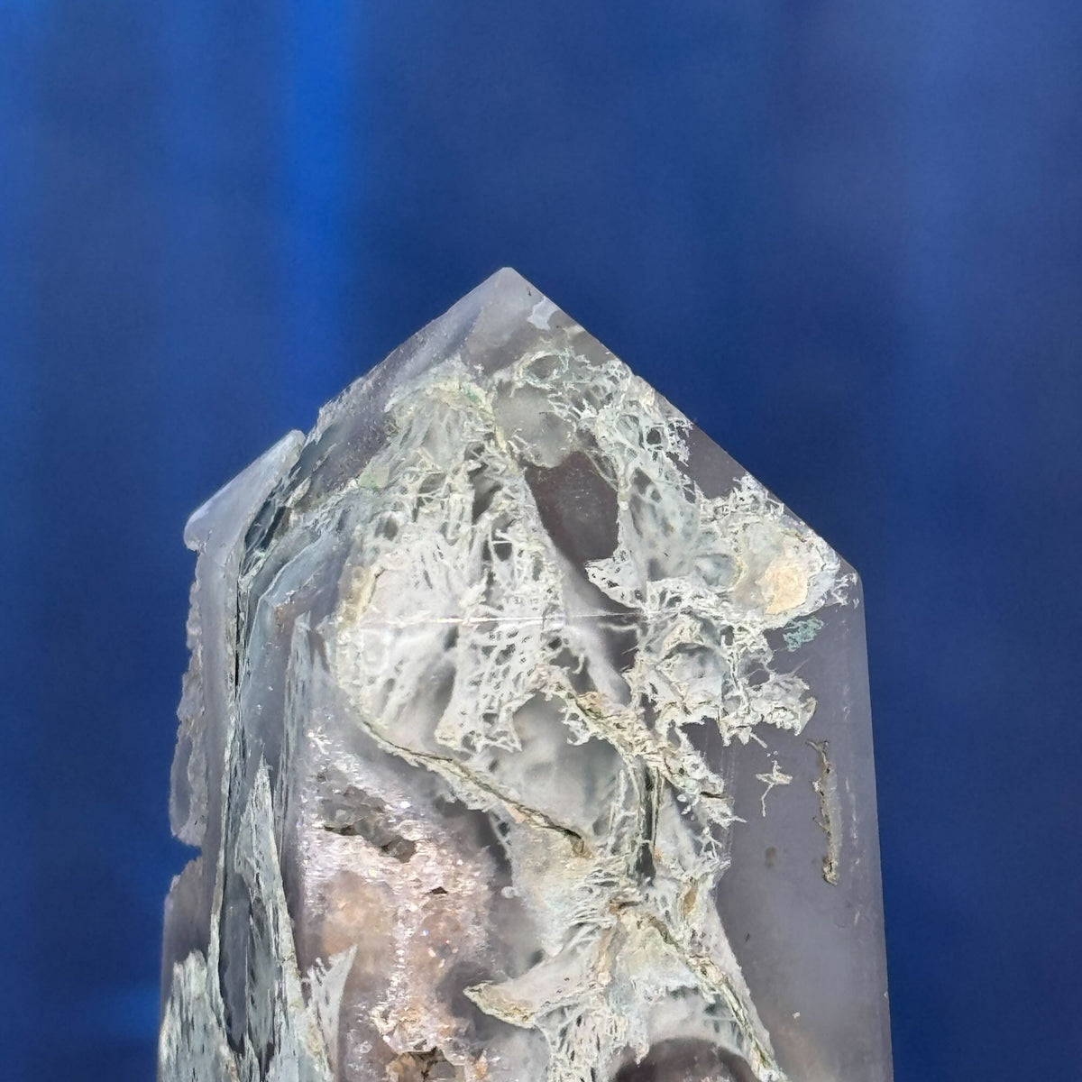 Moss Agate Obelisk – 0.156 kg