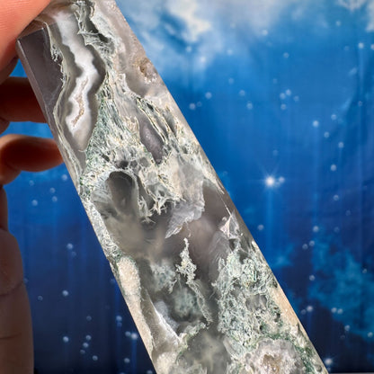 Moss Agate Obelisk – 0.156 kg