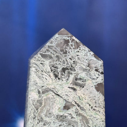 Moss Agate Obelisk – 0.150 kg