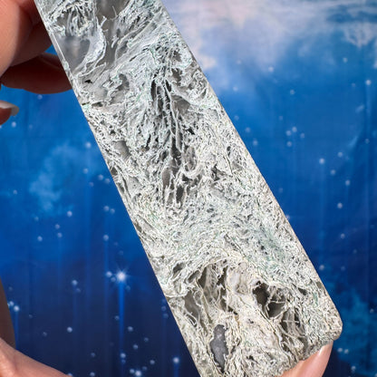 Moss Agate Obelisk – 0.150 kg