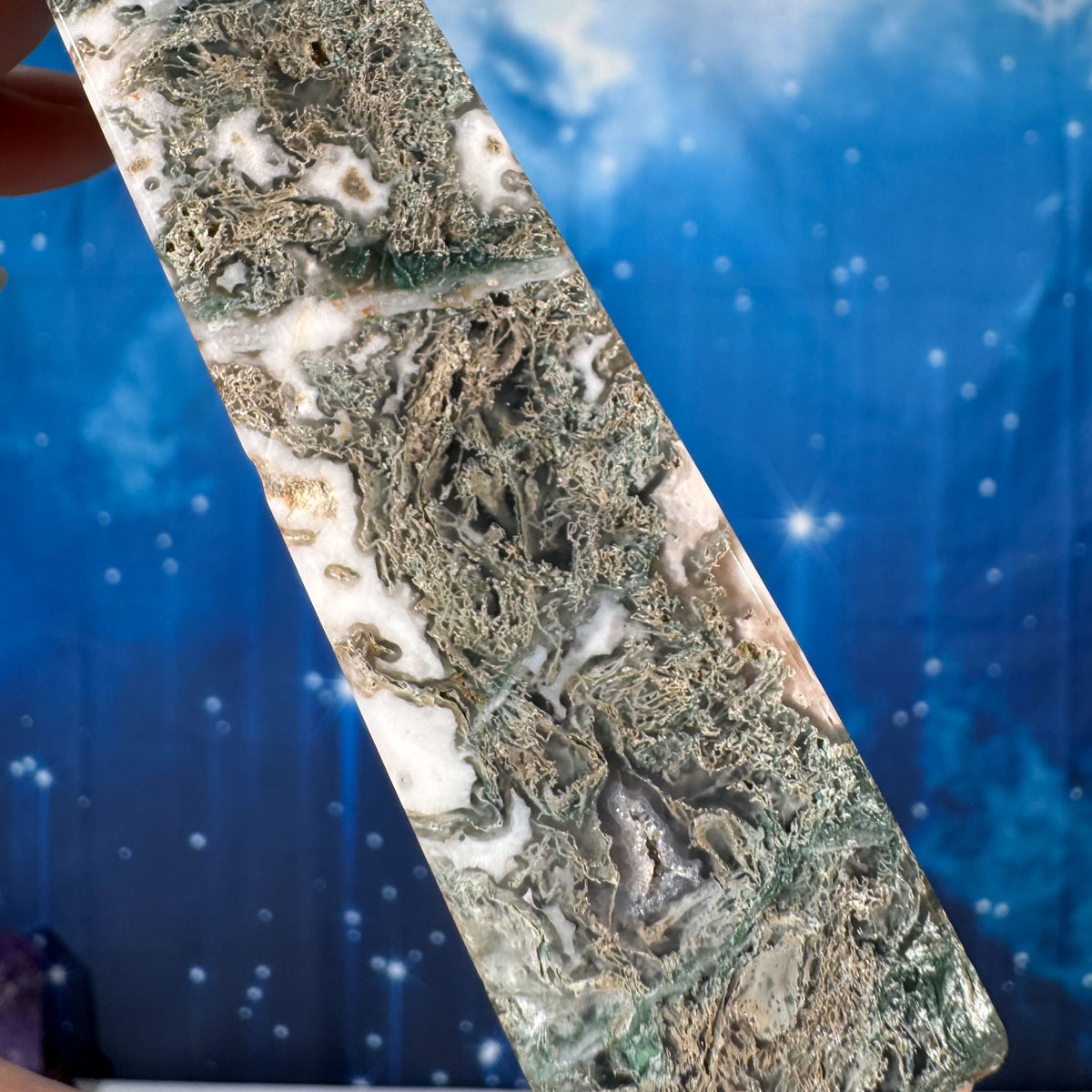 Moss Agate Obelisk – 0.147 kg