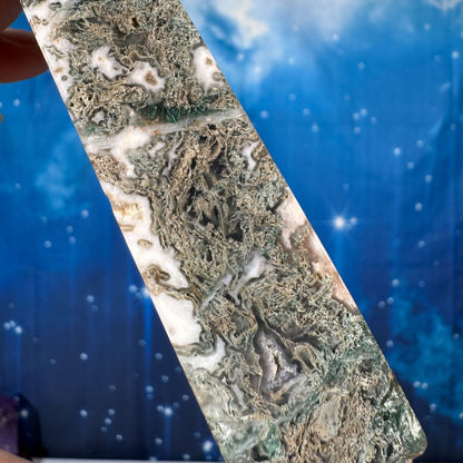 Moss Agate Obelisk – 0.147 kg