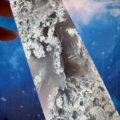 Moss Agate Obelisk – 0.136 kg