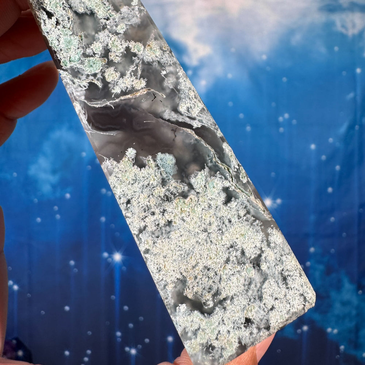 Moss Agate Obelisk – 0.136 kg