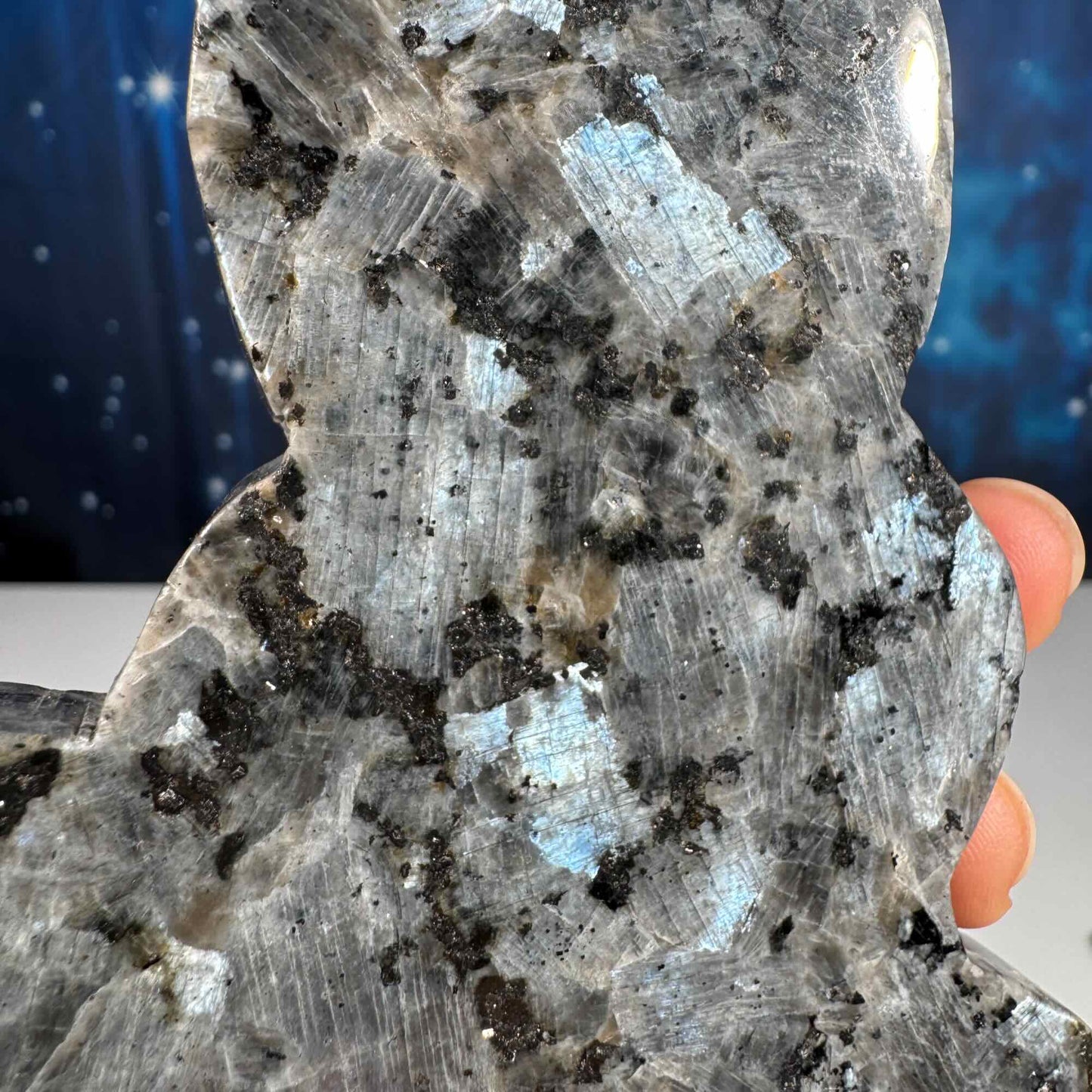 Larvikite cat carving