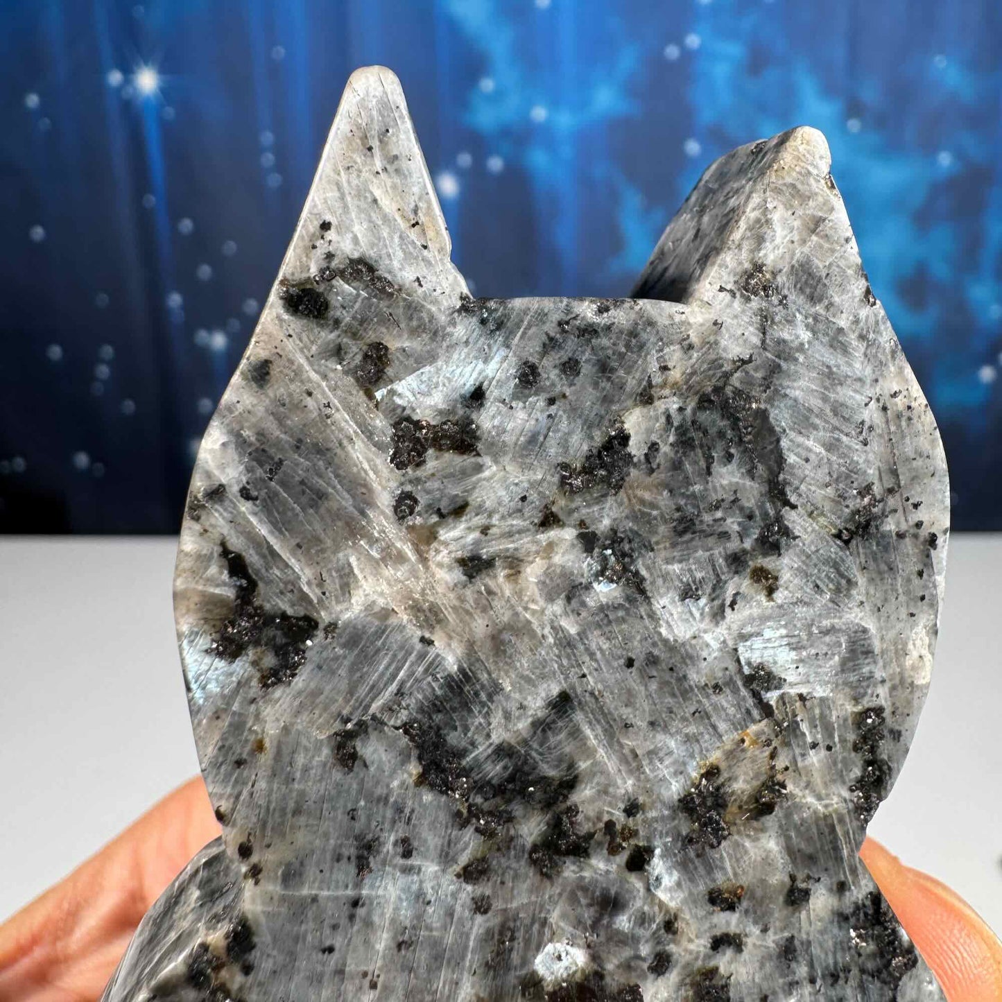 Larvikite cat carving