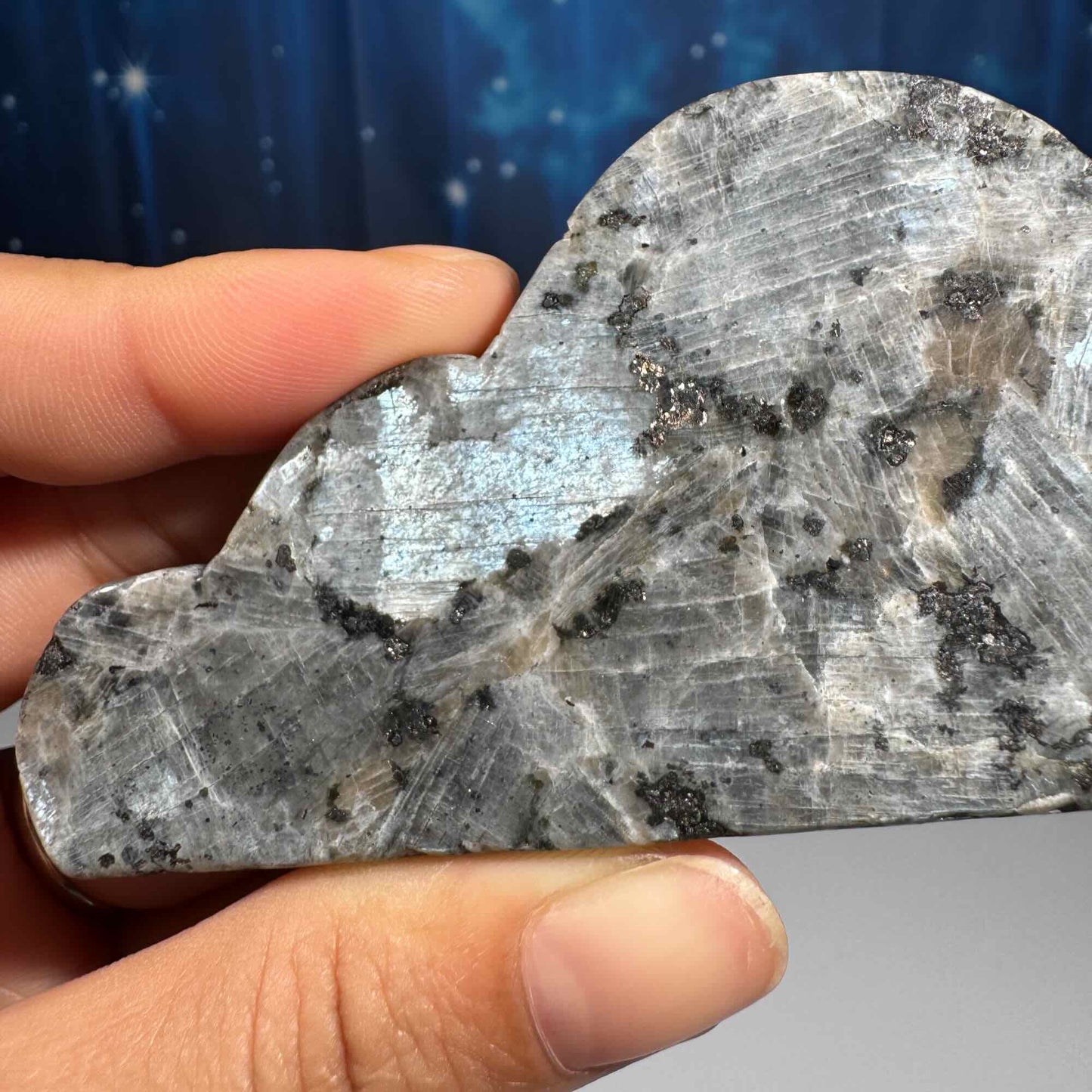 Larvikite cloud