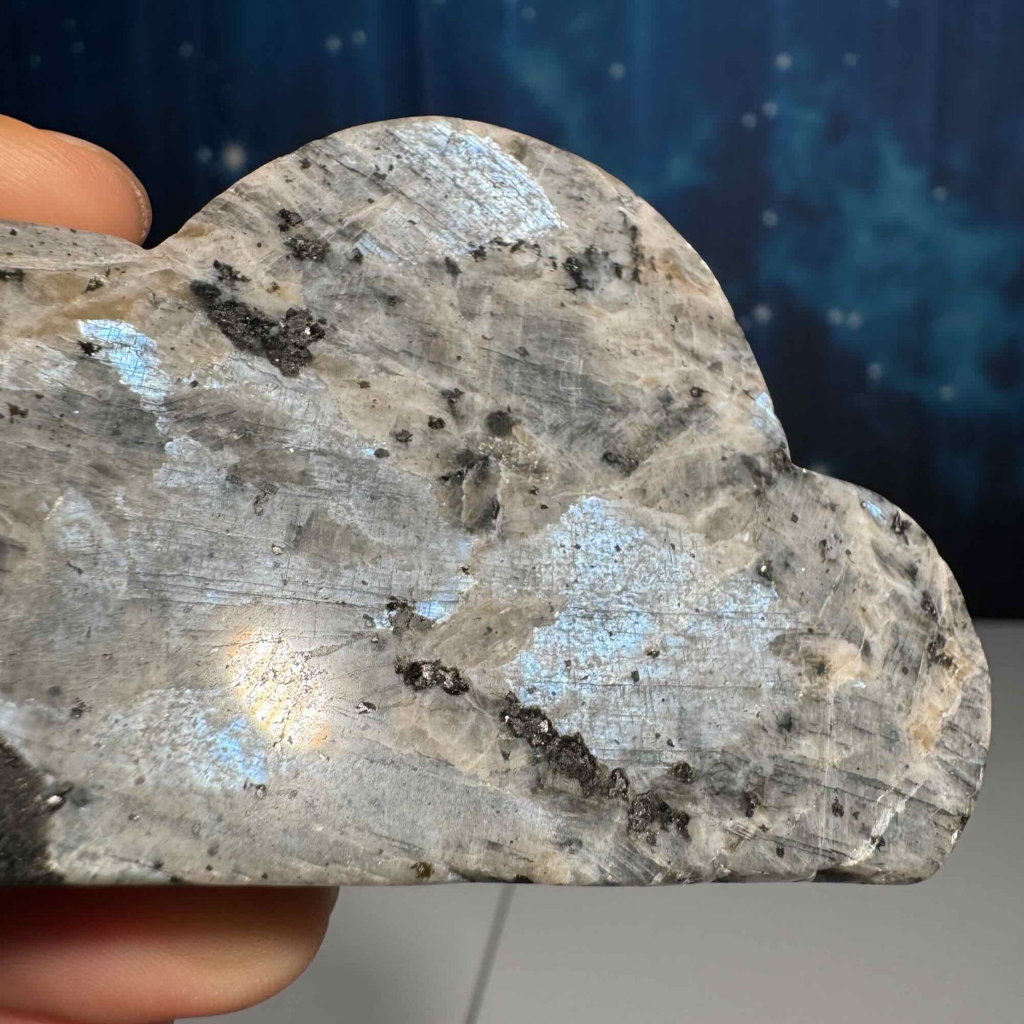 Larvikite cloud