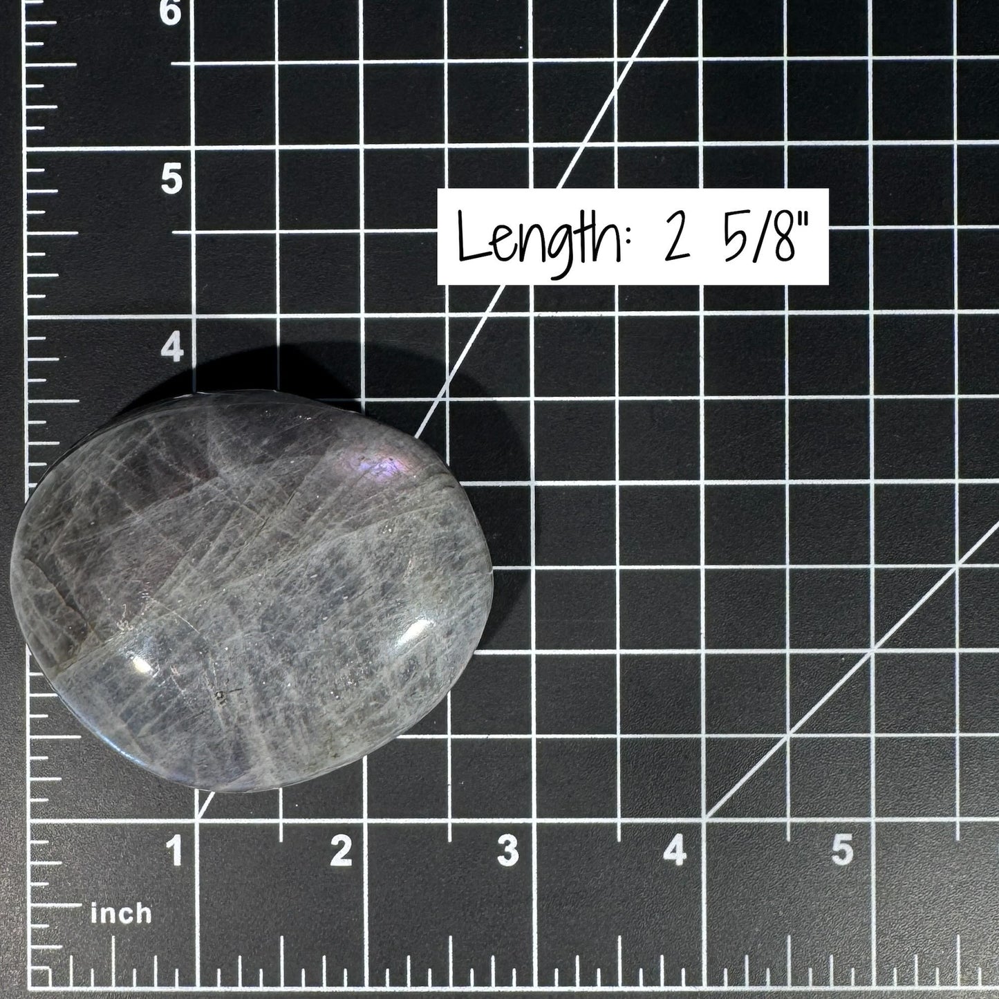 Labradorite palm stone