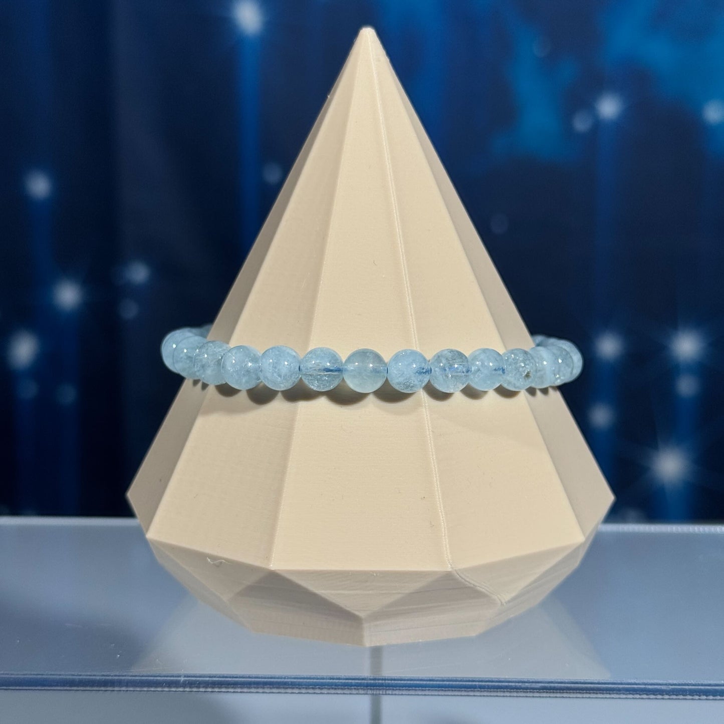 One (1) Aquamarine bracelet – stretchy | 6mm beads