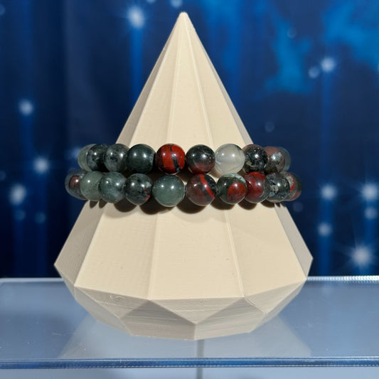 One (1) African Bloodstone bracelet – stretchy | 8mm beads