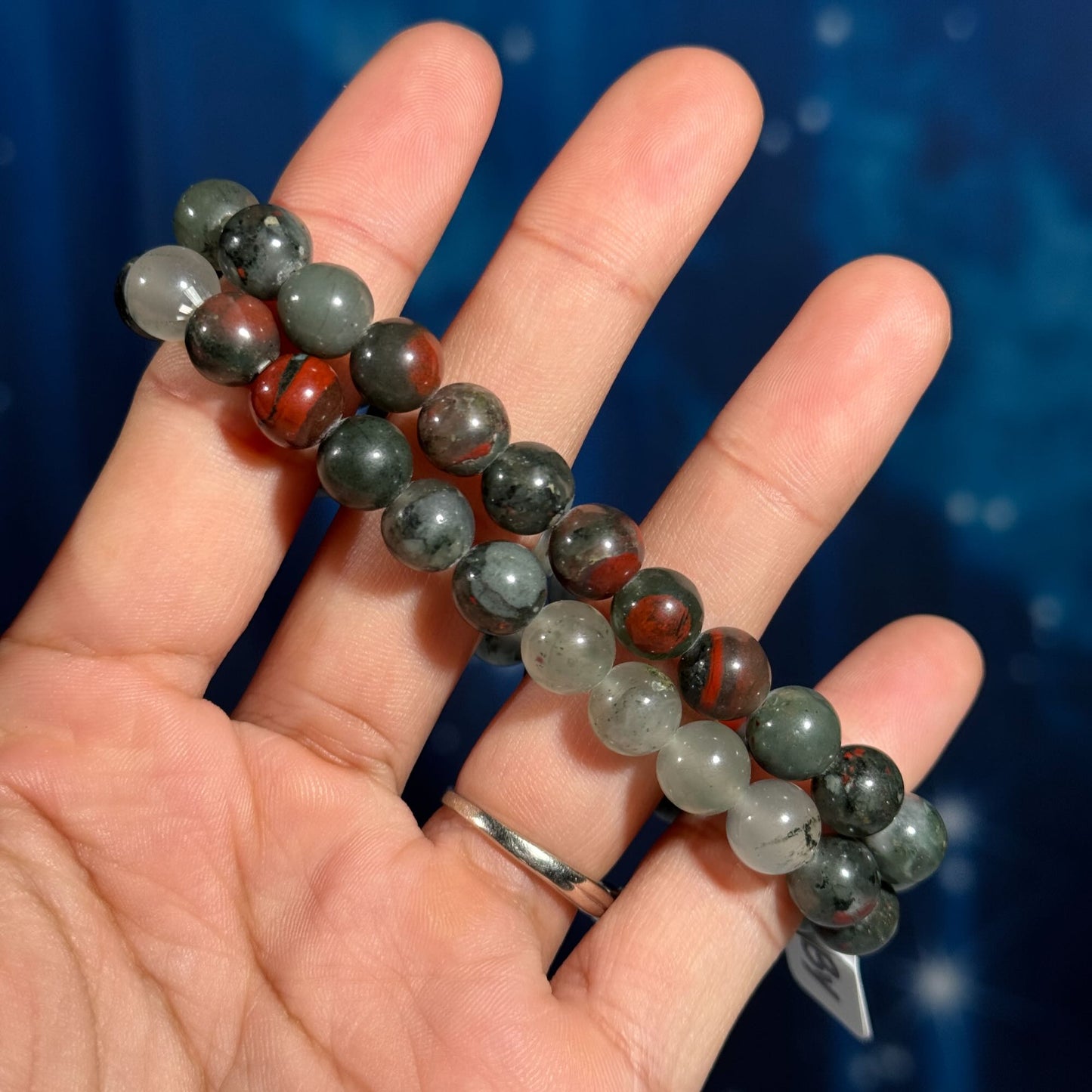 One (1) African Bloodstone bracelet – stretchy | 8mm beads