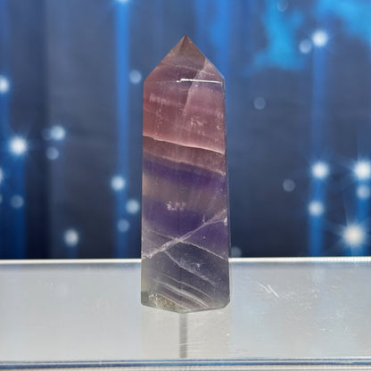 Candy Fluorite point 1 × 7/8 × 2 1/2 in - 2.1 oz