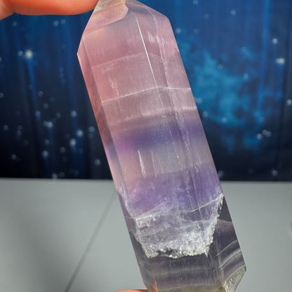 Candy Fluorite point 1 × 7/8 × 2 1/2 in - 2.1 oz