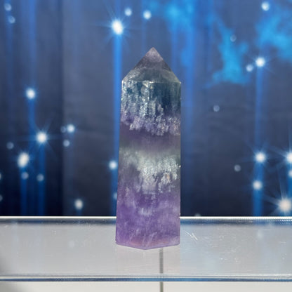 Candy Fluorite point 1 1/8 × 1 × 3 in - 3.7 oz