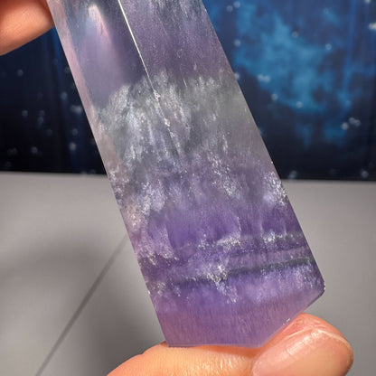 Candy Fluorite point 1 1/8 × 1 × 3 in - 3.7 oz