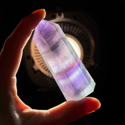 Candy Fluorite point 1 1/4 × 1 1/8 × 3 1/4 in - 5.1 oz