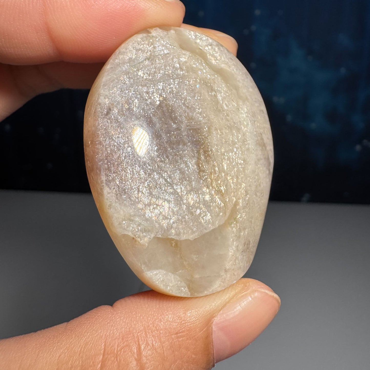 Belomorite palm stone | Russian Moonstone
