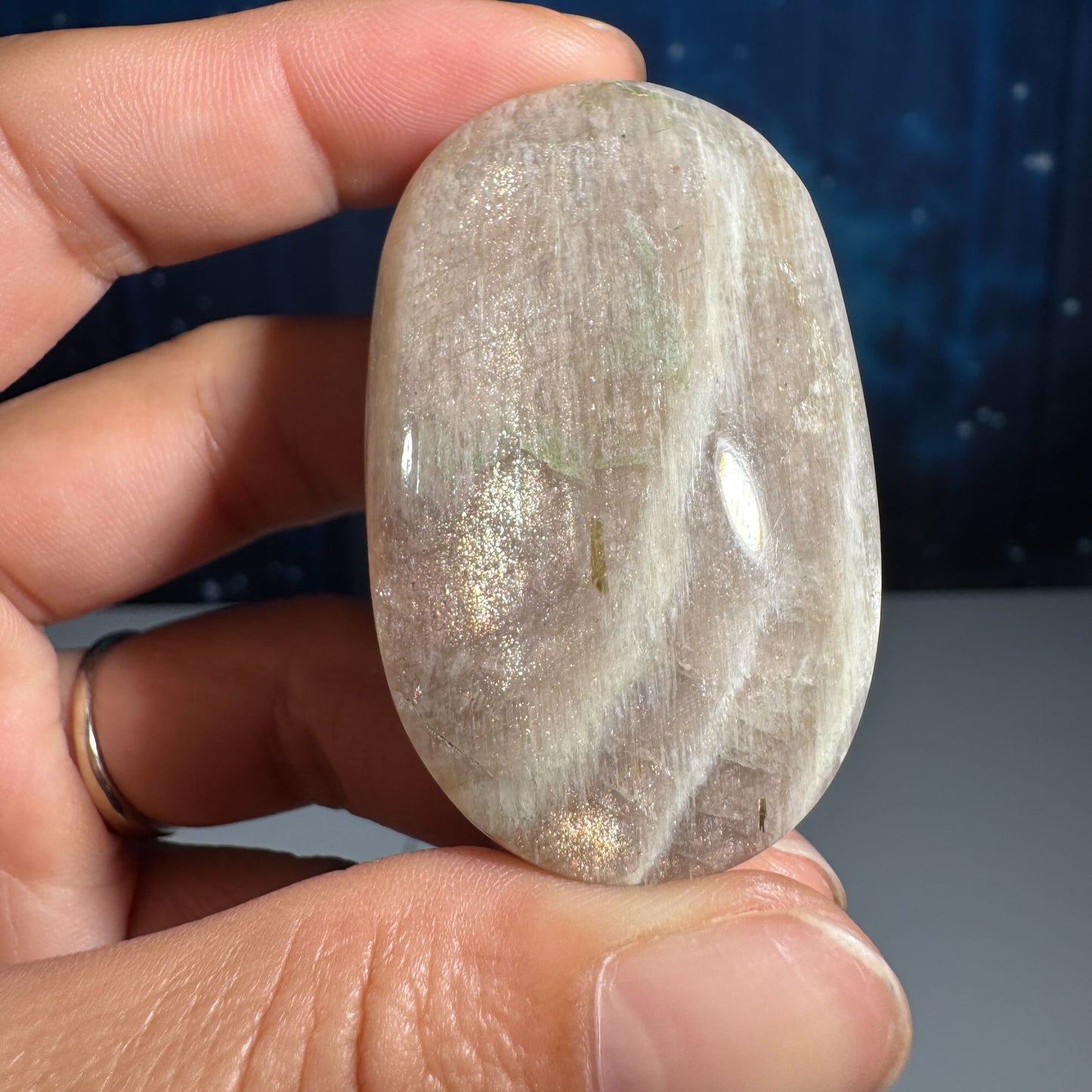 Belomorite palm stone | Russian Moonstone