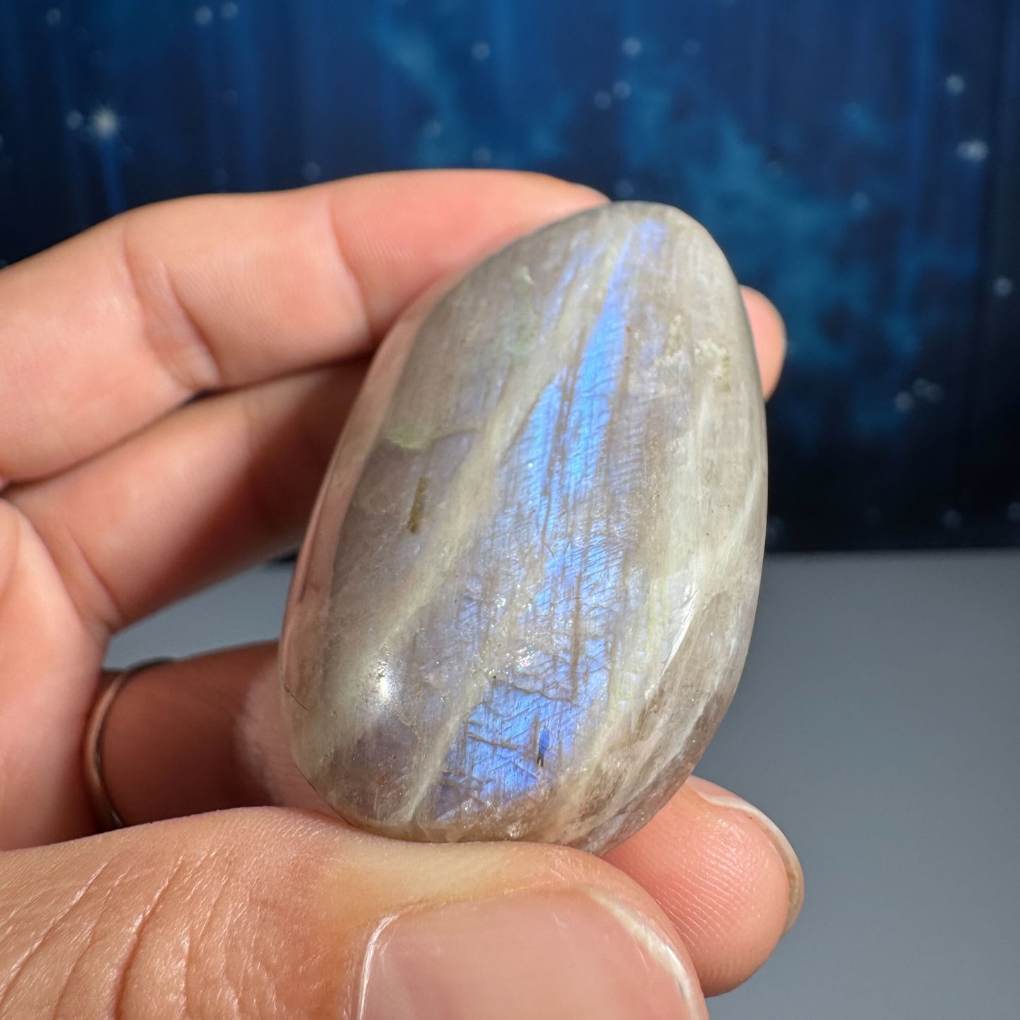 Belomorite palm stone | Russian Moonstone