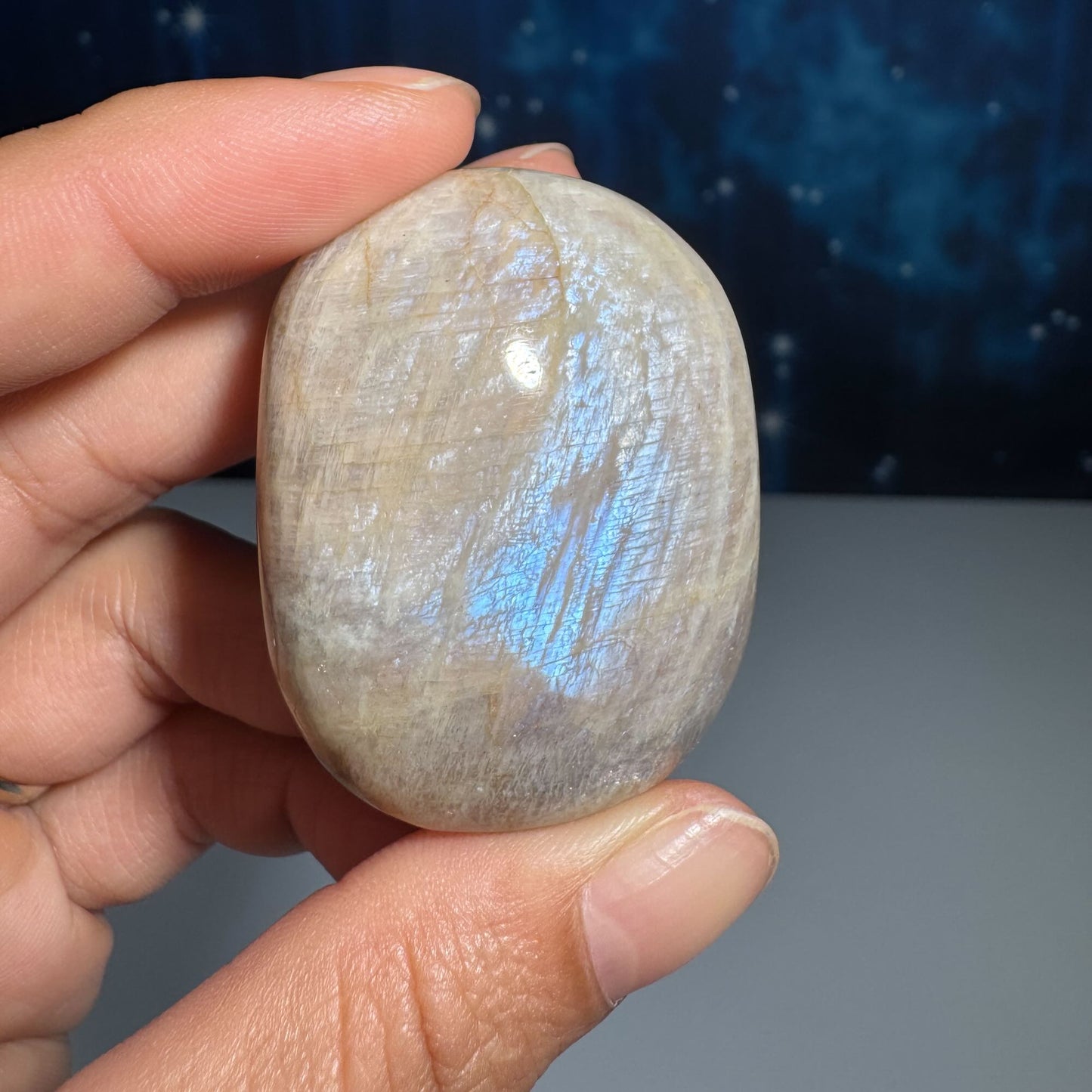 Belomorite palm stone | Russian Moonstone
