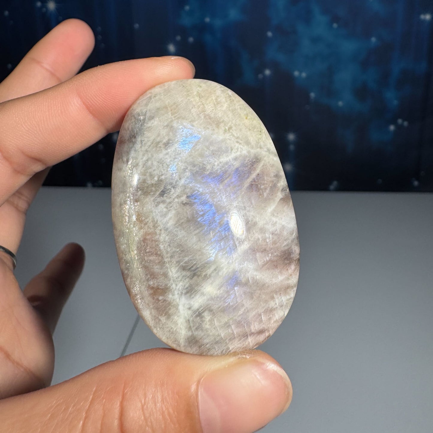 Belomorite palm stone | Russian Moonstone