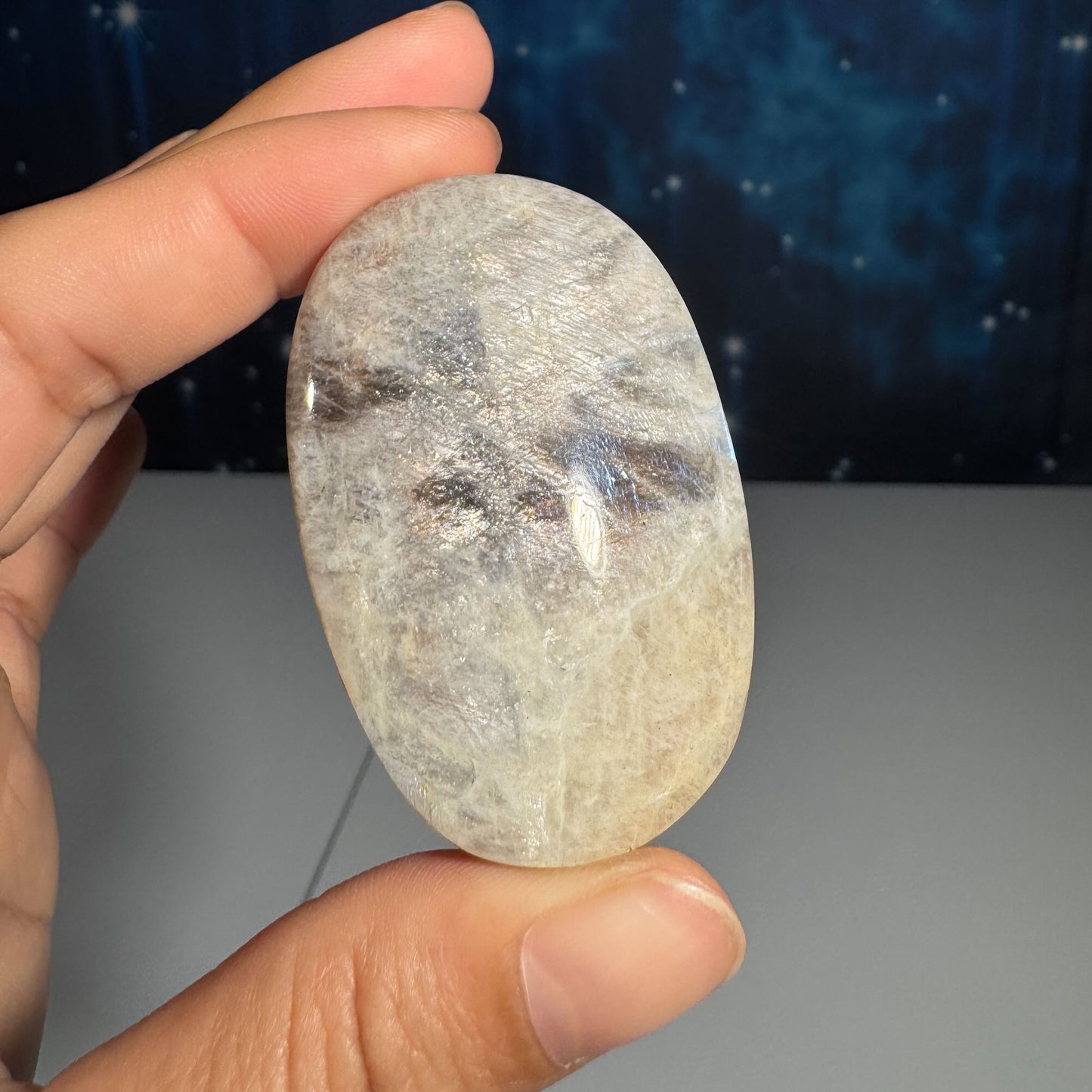 Belomorite palm stone | Russian Moonstone