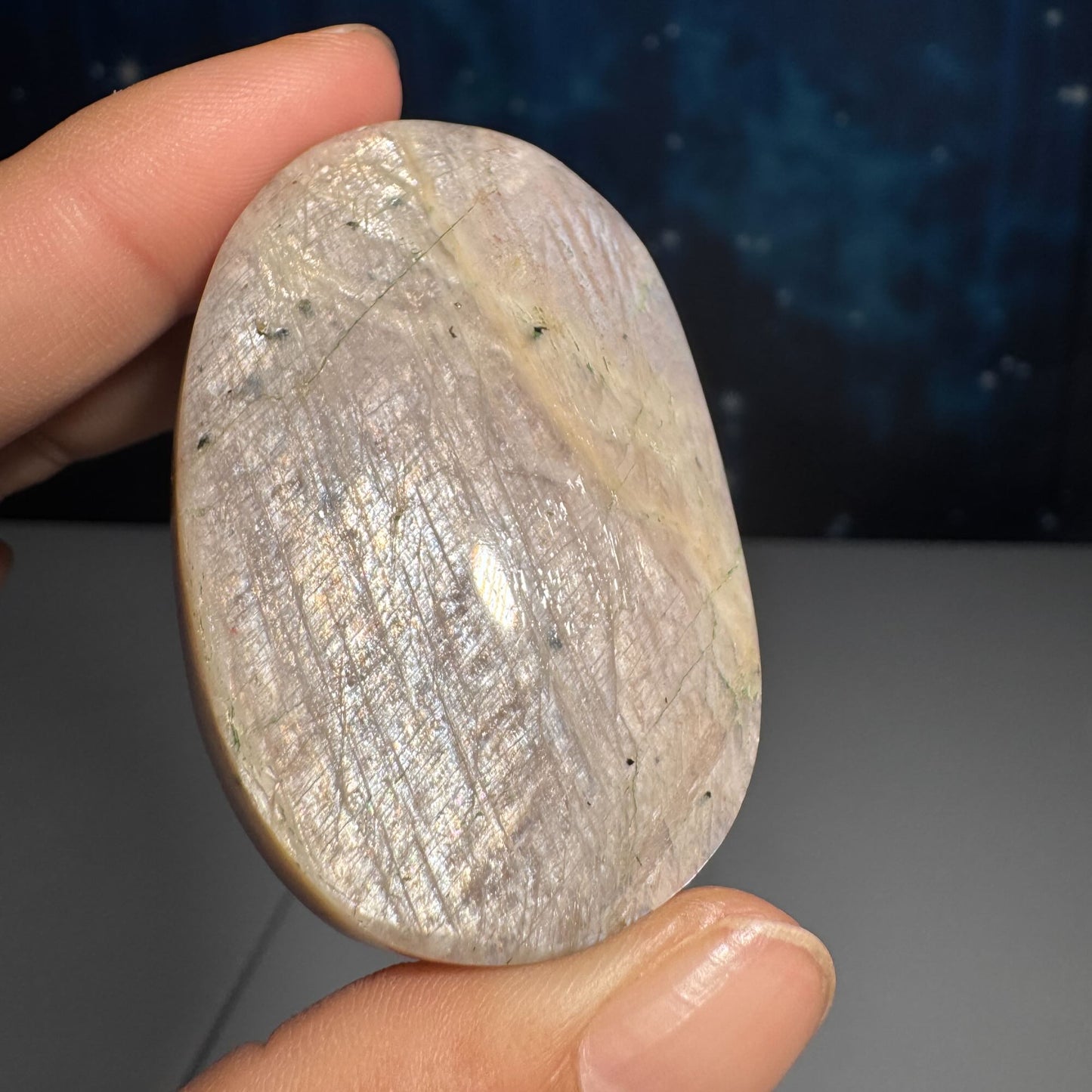 Belomorite palm stone | Russian Moonstone