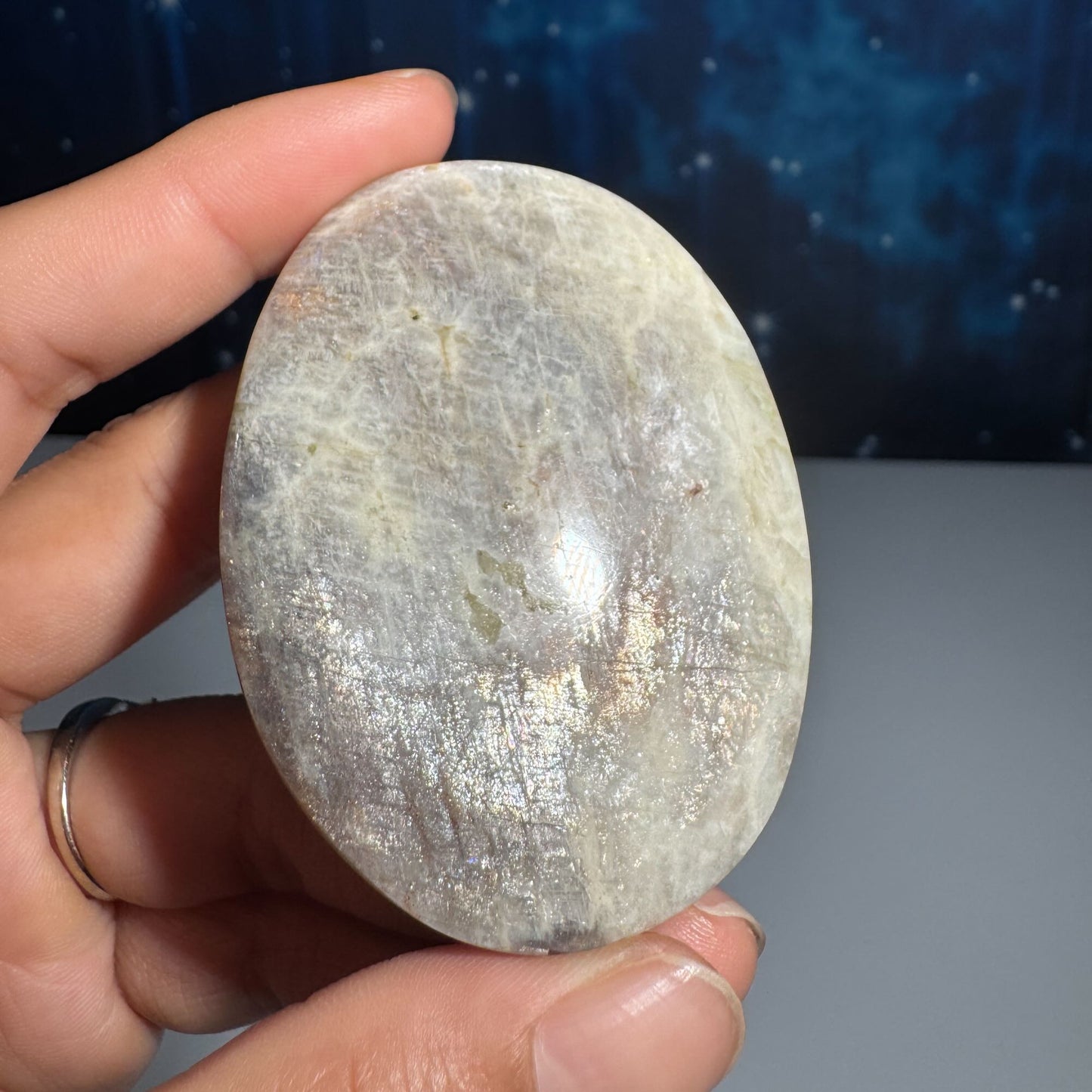 Belomorite palm stone | Russian Moonstone