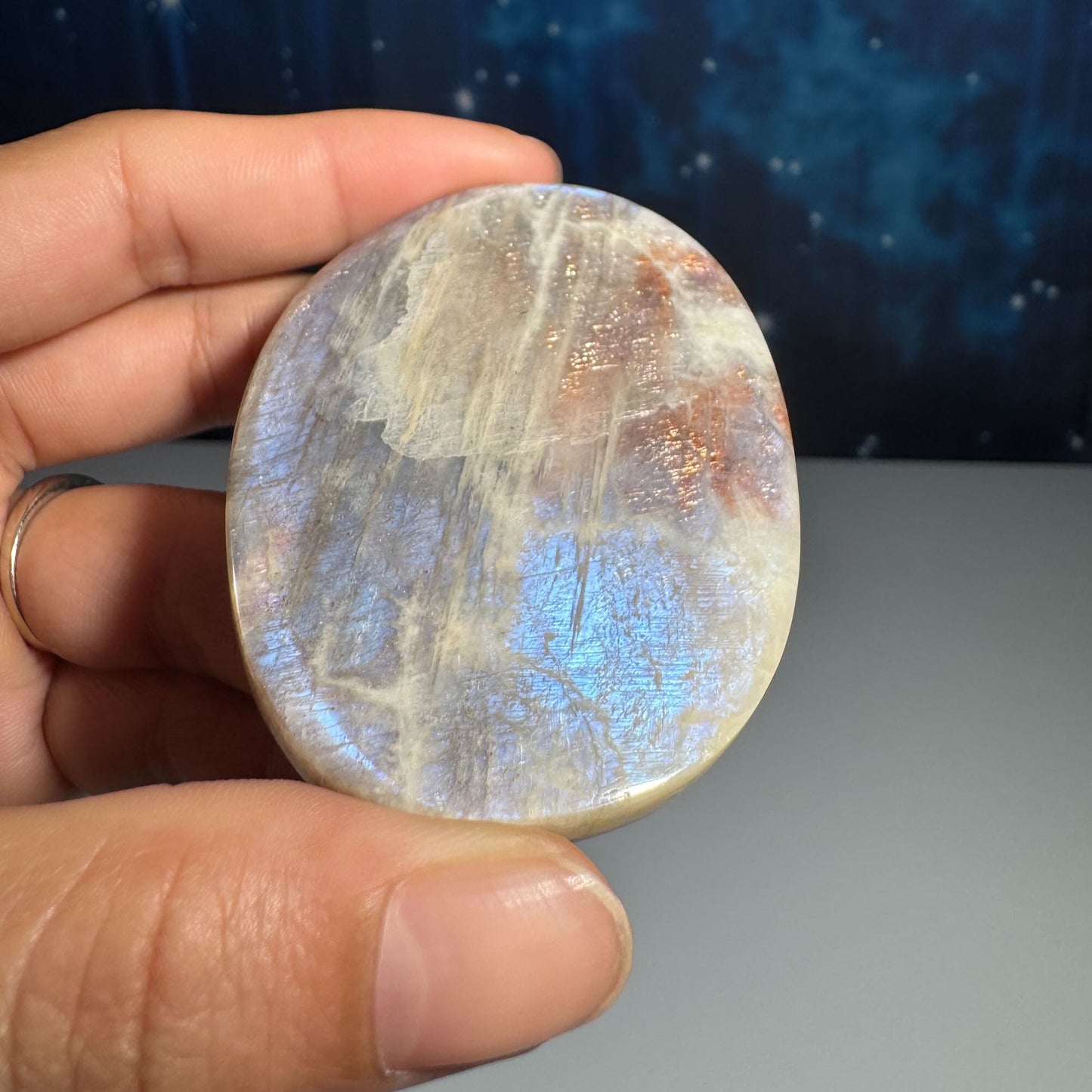 Belomorite palm stone | Russian Moonstone