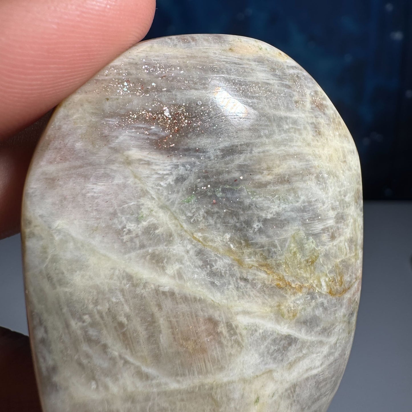Belomorite palm stone | Russian Moonstone