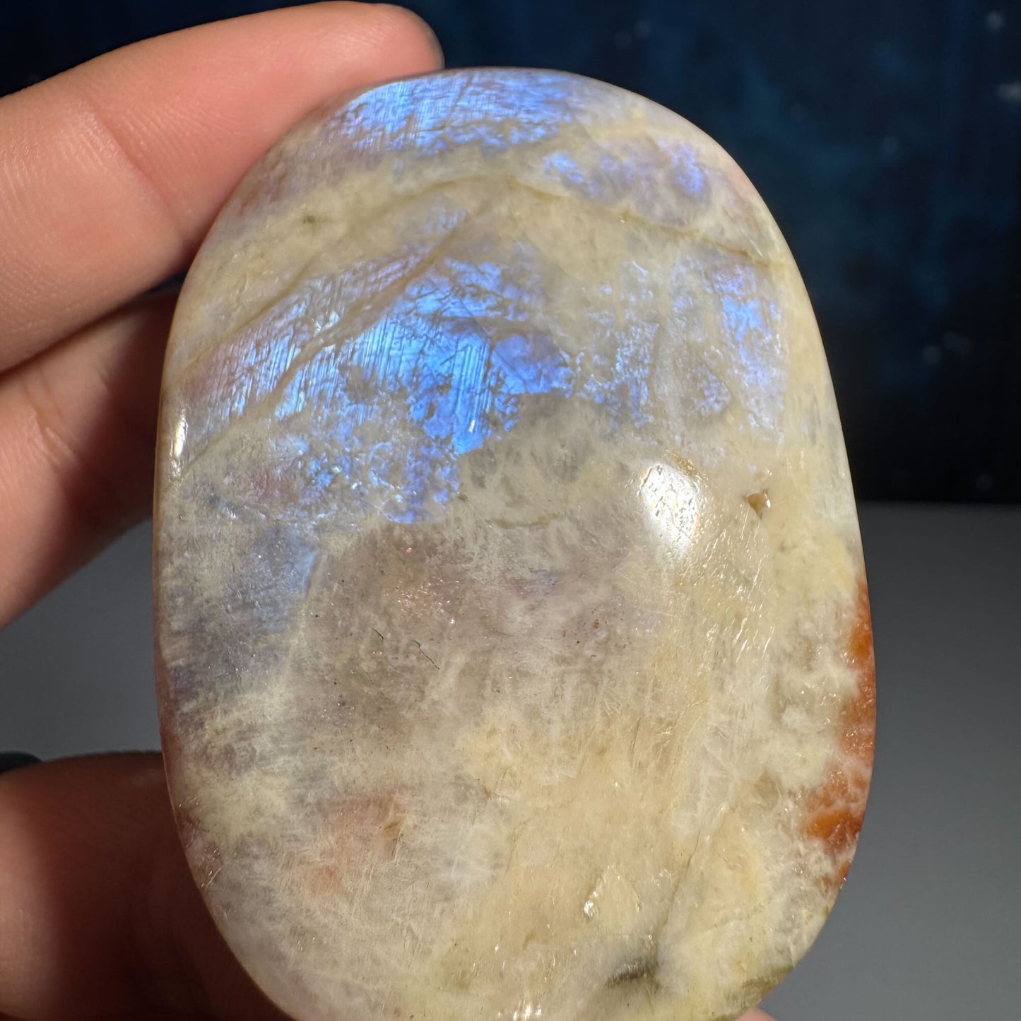 Belomorite palm stone | Russian Moonstone