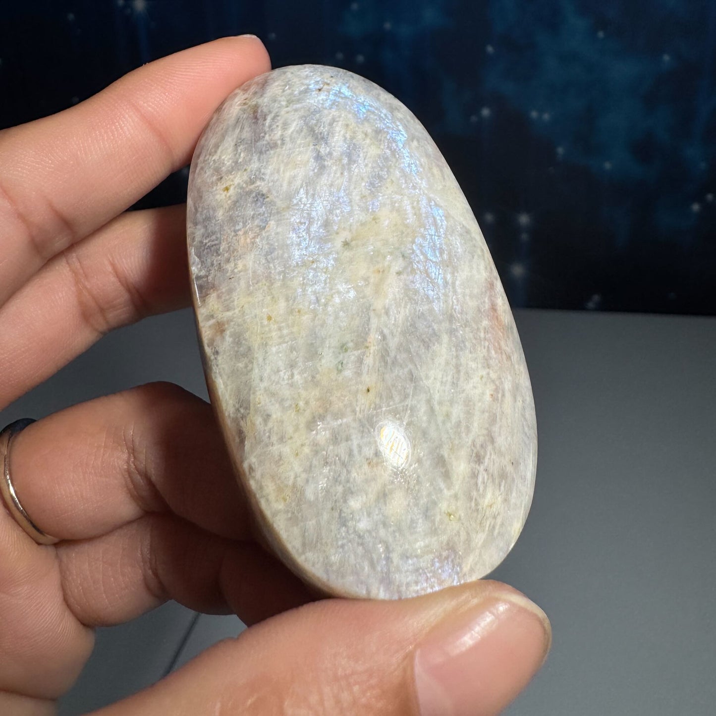 Belomorite palm stone | Russian Moonstone