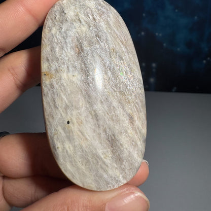 Russian Moonstone with Sunstone Palm Stone – Belomorite • 0.096 kg