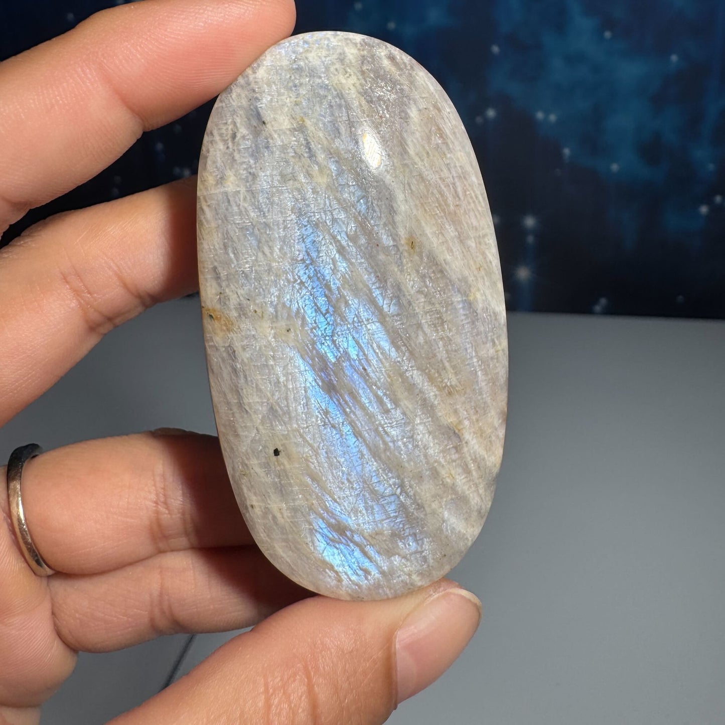 Belomorite palm stone | Russian Moonstone