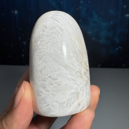 Scolecite Gumdrop – 0.184 kg