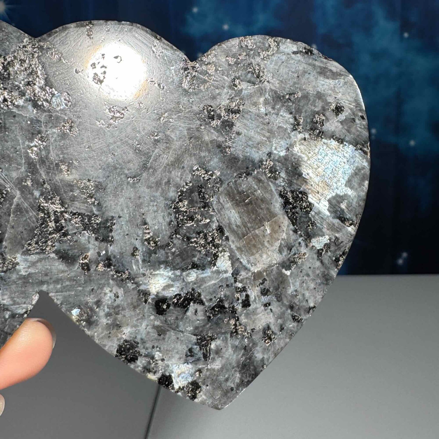 Larvikite double heart