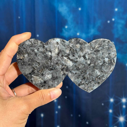 Larvikite double heart
