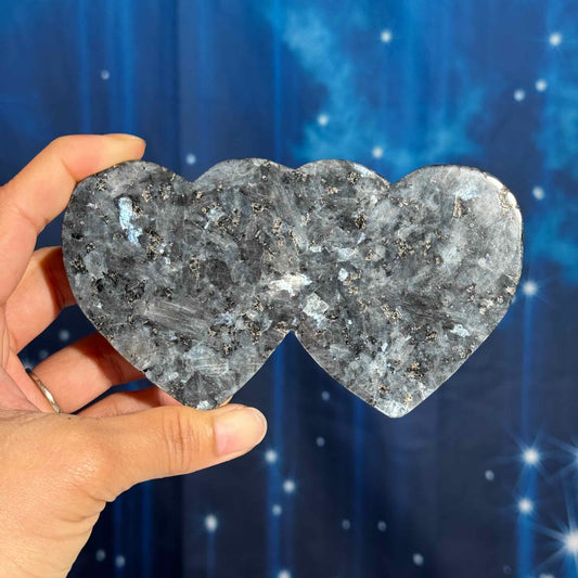 Larvikite double heart