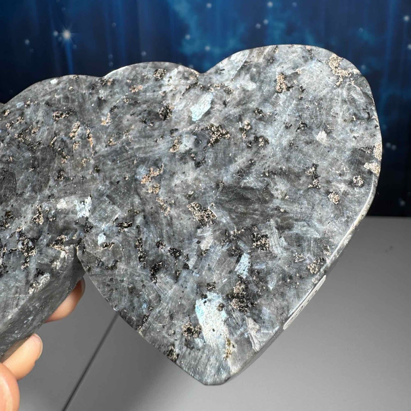 Larvikite double heart