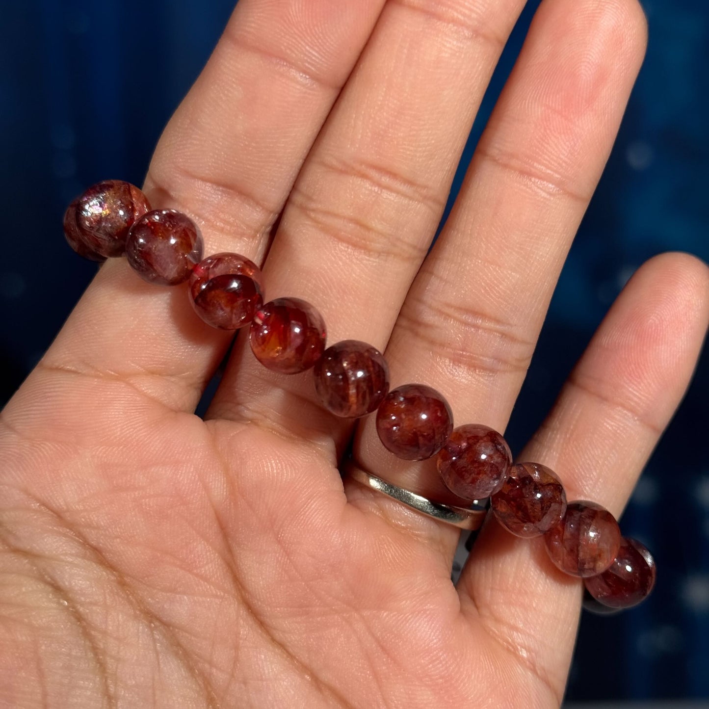 One (1) Fire Quartz bracelet | stretchy | 9mm beads