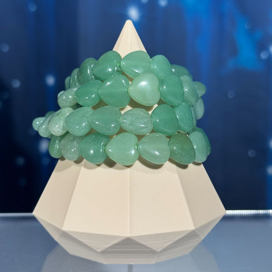 One (1) Green Aventurine heart bracelet | stretchy | 12mm bead length