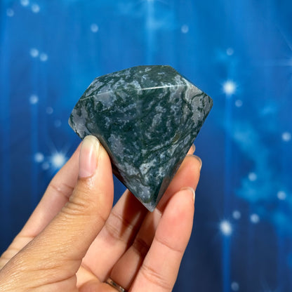 Moss Agate Diamond with Stand – 0.167 kg
