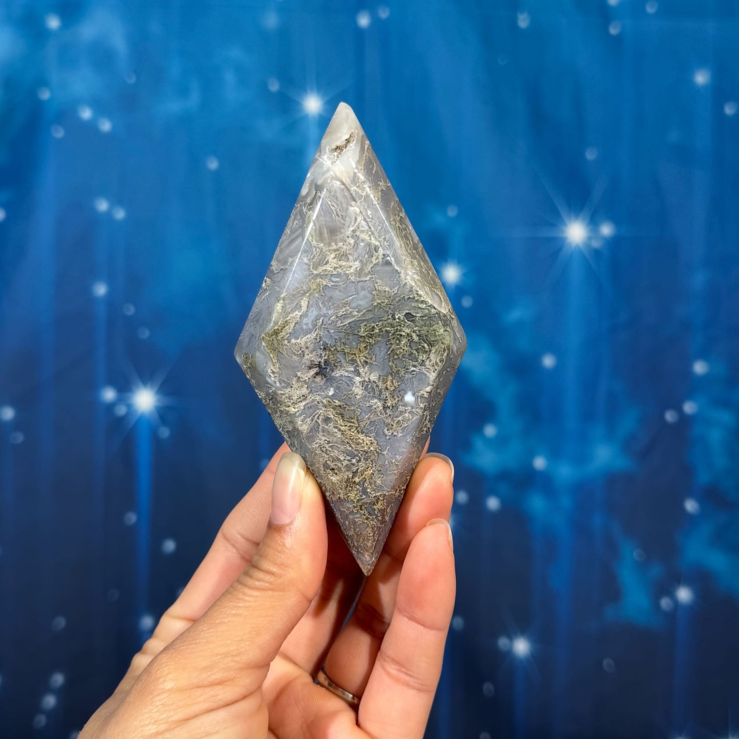 Moss Agate Rhombus with Dendrite – 0.153 kg