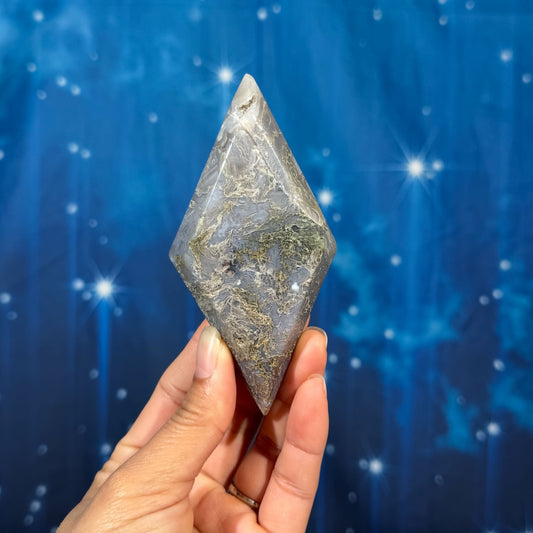 Moss Agate Rhombus with Dendrite – 0.153 kg