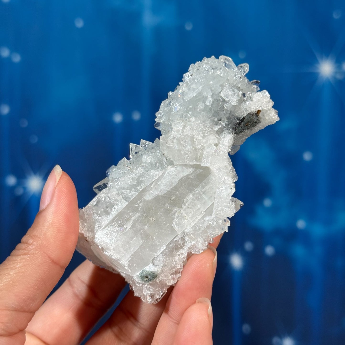 Apophyllite with Calcite – 0.122 kg