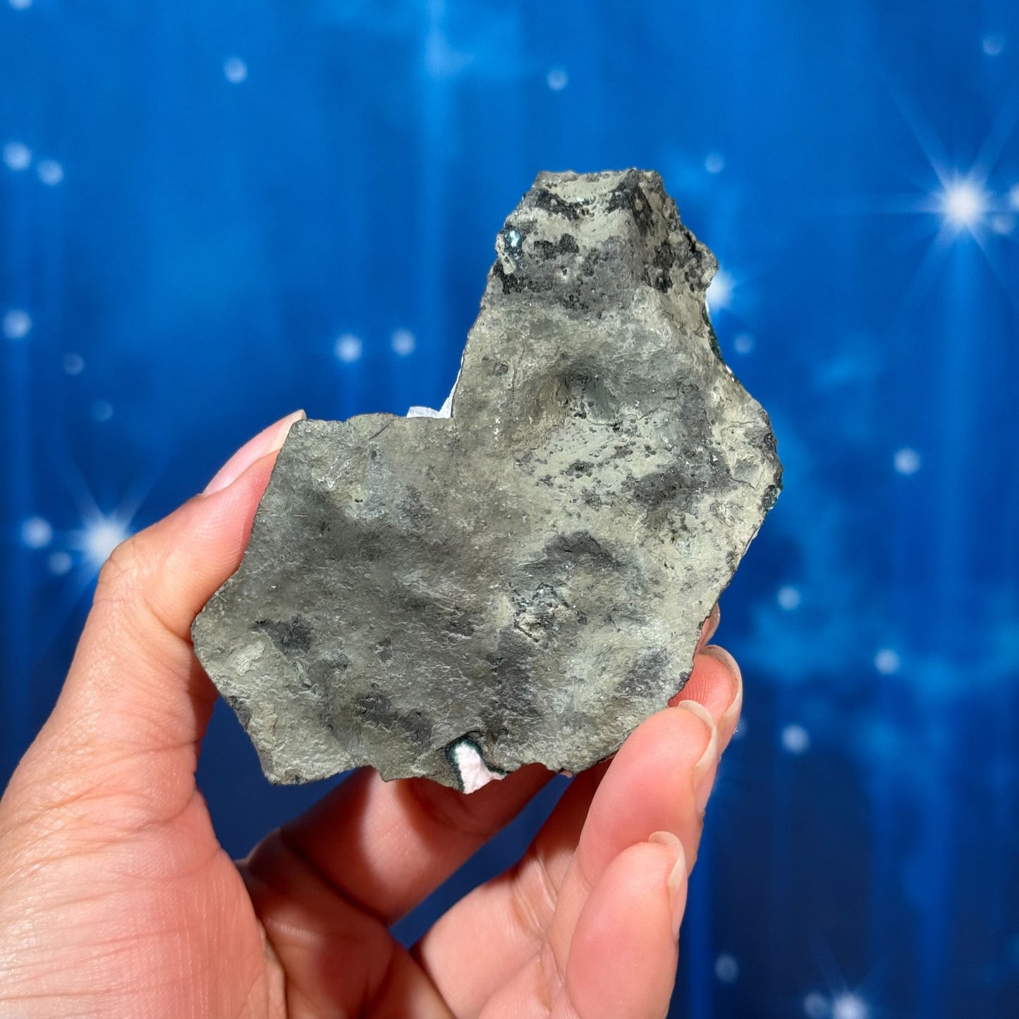 Apophyllite on Matrix – 0.122 kg